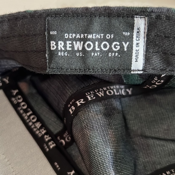 Rare find! By Department of Brewology, gorgeous and positive message. Large. - Picture 5 of 6